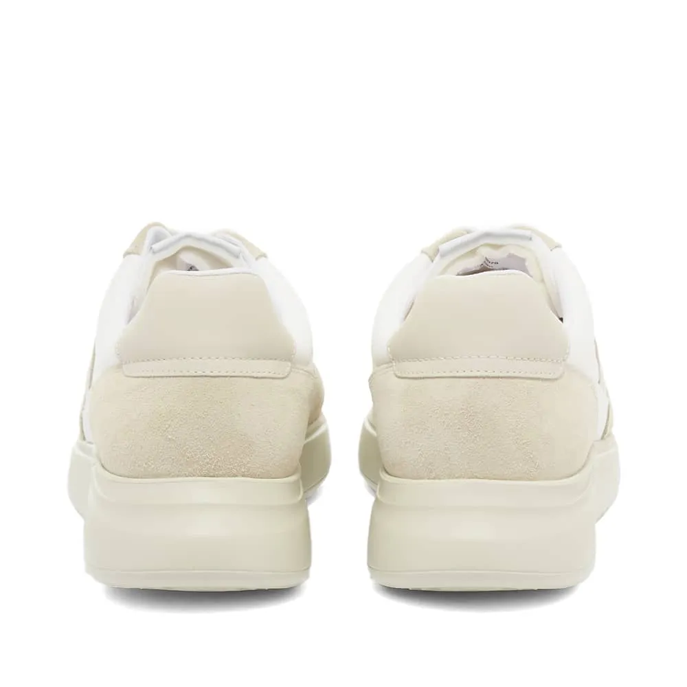 Axel Arigato Genesis Vintage Runner Sneakers