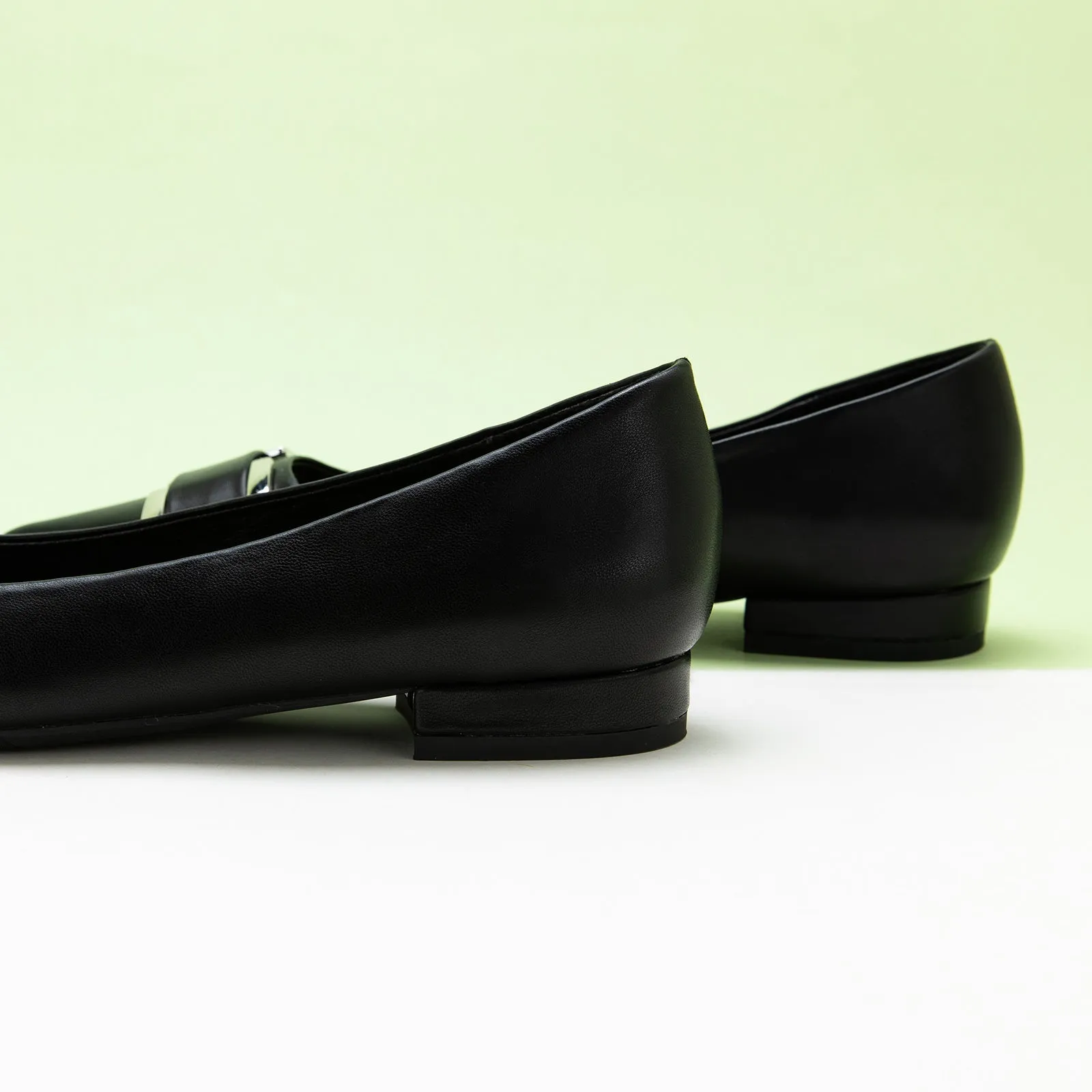 Metal Buckle Flats (Aida) Black