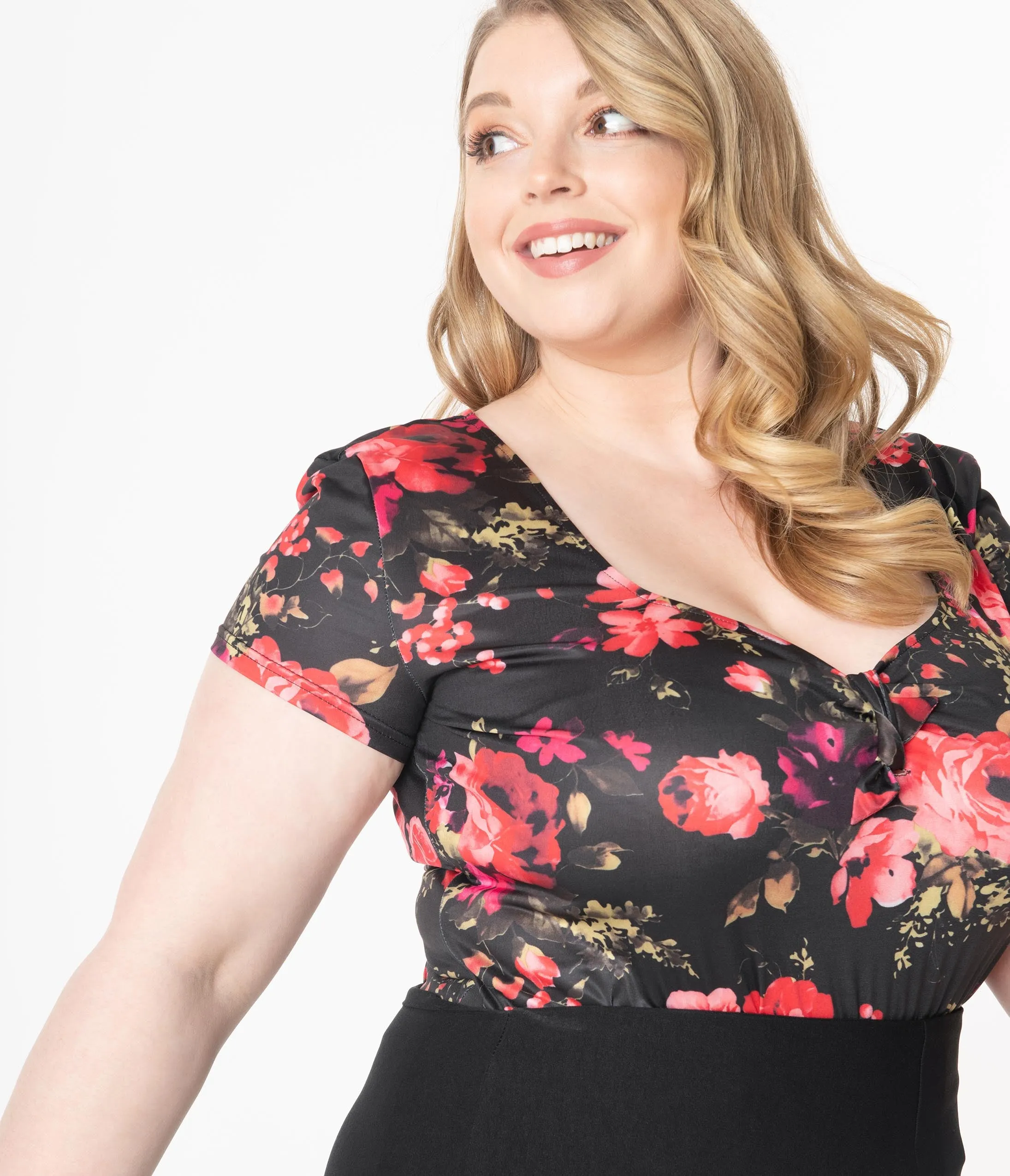 Unique Vintage Plus Size 1950s Black & Red Floral Sweetheart Rosemary Top